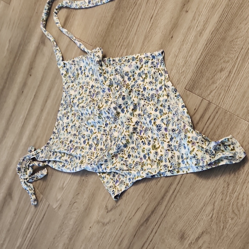 ✨ 10 for $10 Bodysuit Size Small